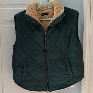 Blu Pepper Green Quilted Vest with Cream Lining